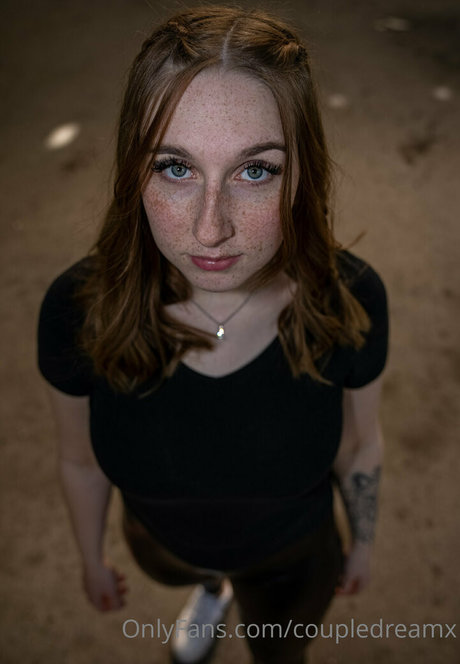 coupledreamx pornstar top photo