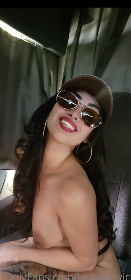 laqueenvic hot star pic