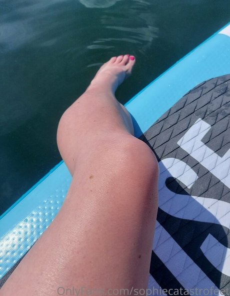 sophiecatastrofeet sex star pics