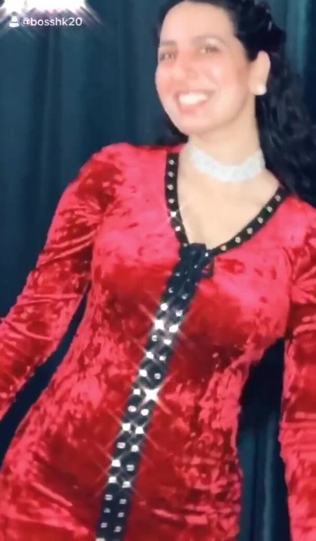 Taazveerr porn star img