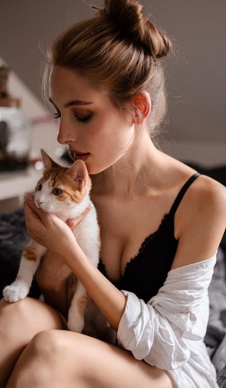 Isabella Spaeth hot pornstar galleries