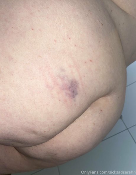 sicksadsarahh nudes model photos