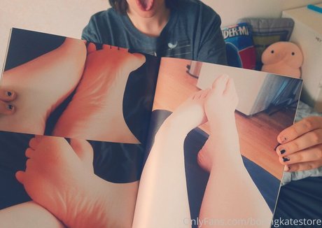 boringkatestore model perfect photo