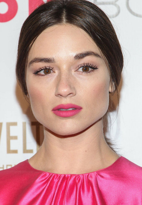 Crystal Reed star top pics
