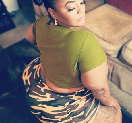 Assoholic22 model art pictures