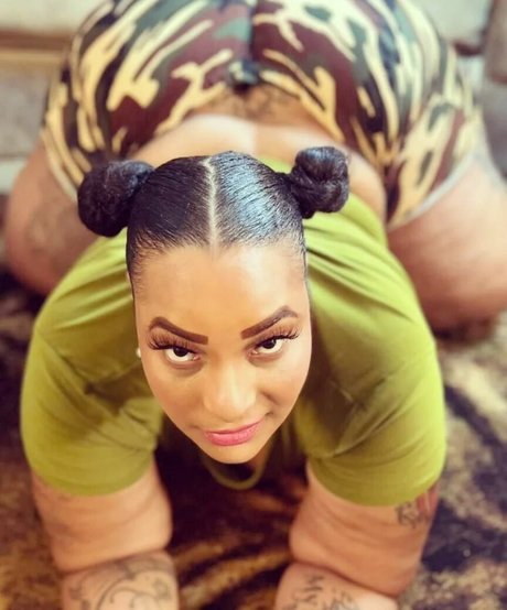 Assoholic22 free model image