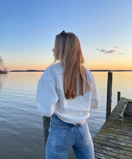 Juliette Bossu star beautiful pictures