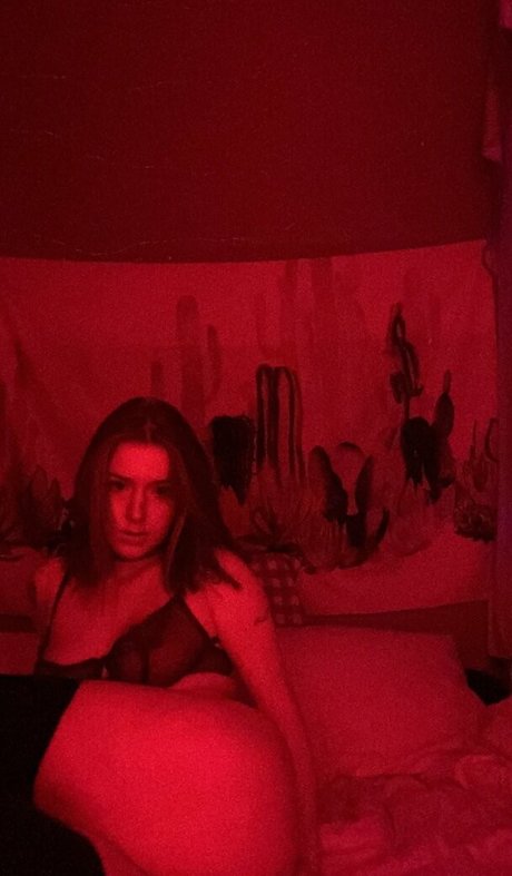 Sushimama sexy actress pics