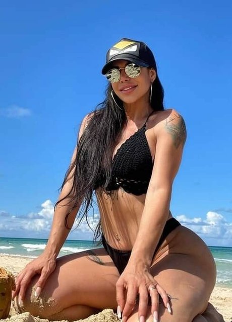 Lis Vega star pretty picture