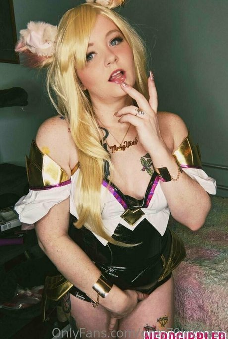 only70inchass star xxx pic