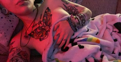 zamoraaof high quality actress pics