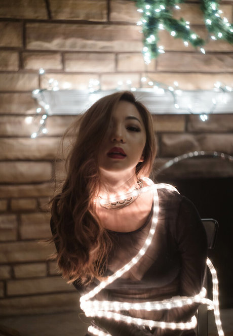 Sara Choi model pornographic pics