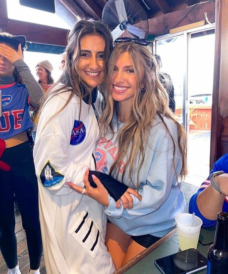 Maddie Clark exclusive star images