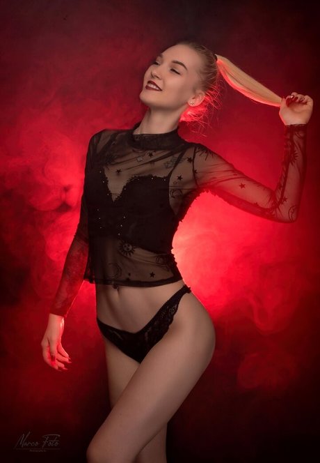 sweetsiri55 model erotic gallery