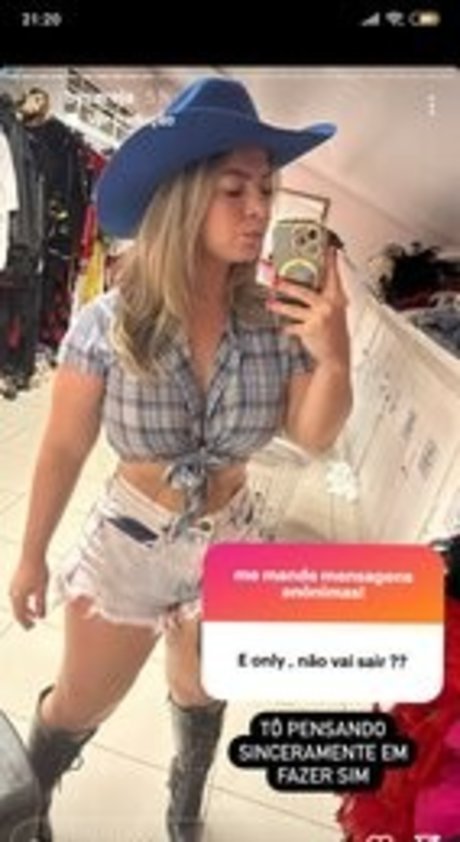 Bycereja pornographic model photo