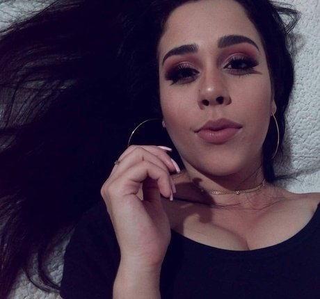 millenecarolina erotic pornstar photo