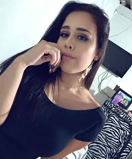 millenecarolina model free pic