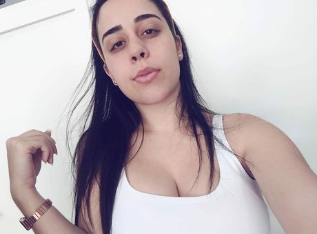 millenecarolina free actress photo