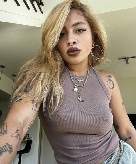 Kiana Lede pornstar nude pics