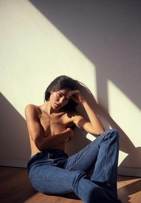 Noya Ariely pornstar nude img