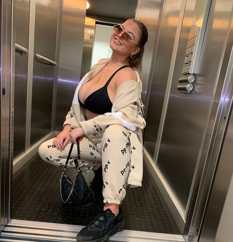 Alexandra Spencer xxx pornstar pics