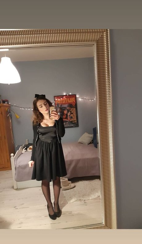 Sarczys star naked gallery