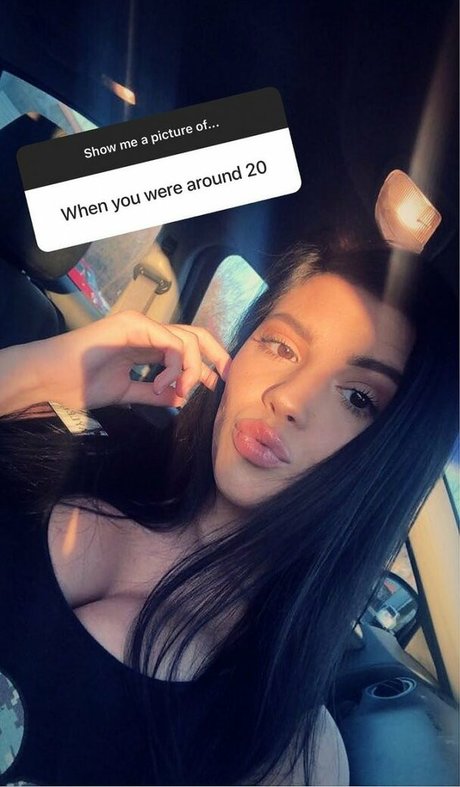 Kaylee Burnett pornstar beautiful pics