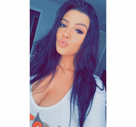 Kaylee Burnett model hd pictures