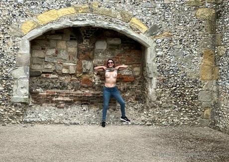 bluexstacey model perfect image