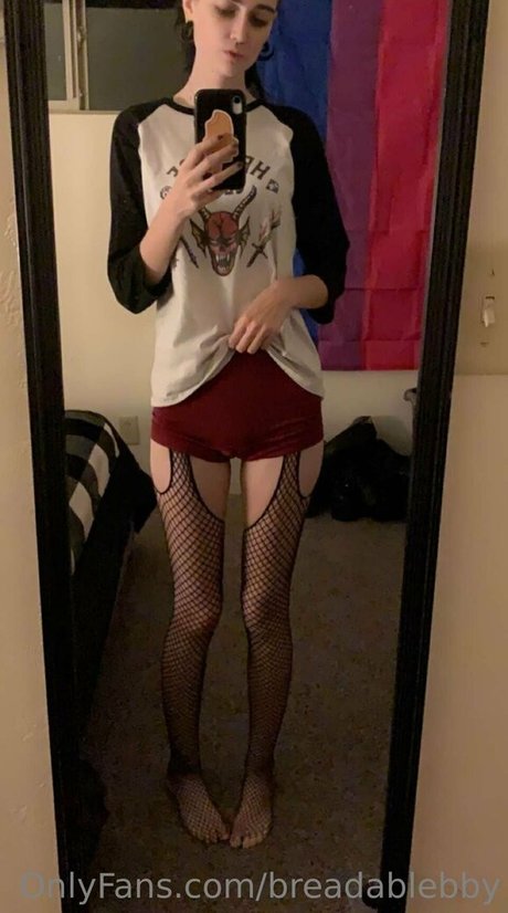 breadablebby hot model pics