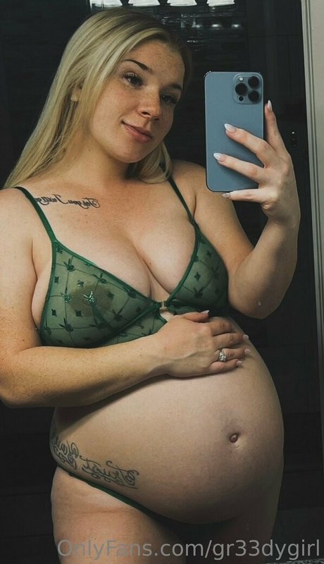 gr33dygirl high quality actress picture