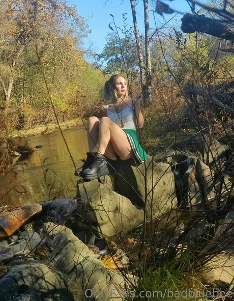 badbluebee model top pics