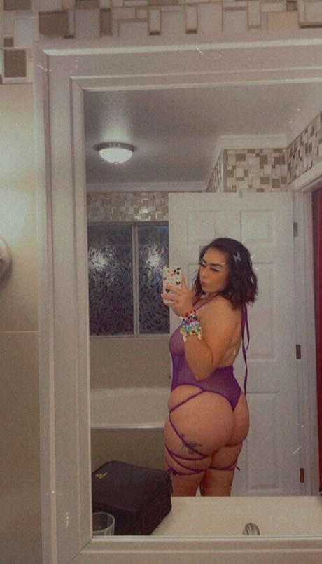 brattthunnneyyy 888 model img