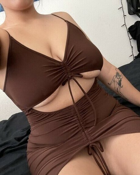 brattthunnneyyy 888 star art image