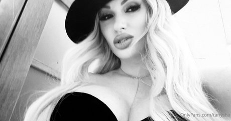 tanysha model photos