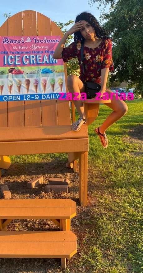 Zaza Zariaa hot star photos