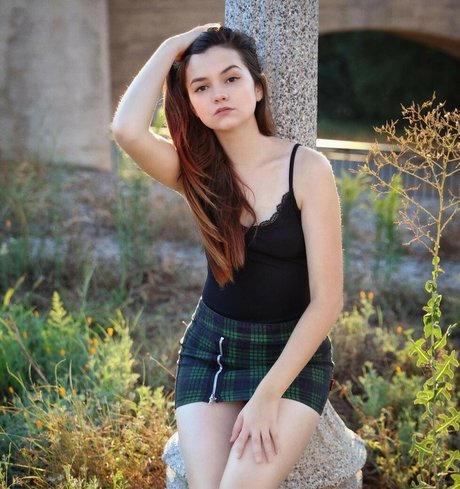 Minakess sex star pic