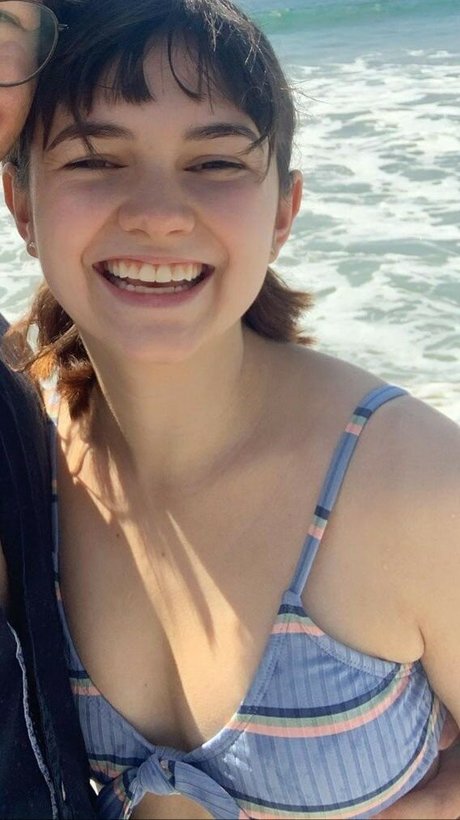 Minakess star top pic