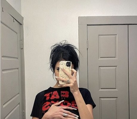 Summerraynnn xxx pornstar photos