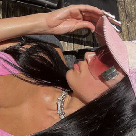 Summerraynnn star pornographic gallery