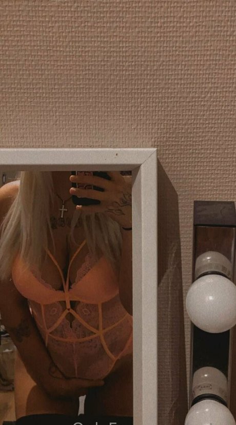 antyz star nude pictures