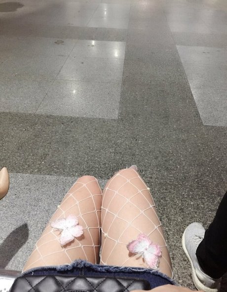 cdxun erotic actress photo