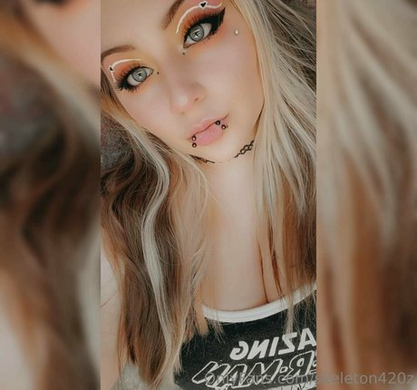 skeleton420z pornographic model img