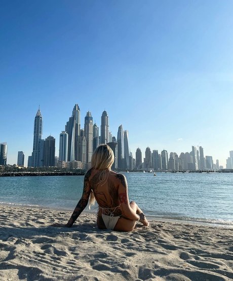 Andelika model free photo