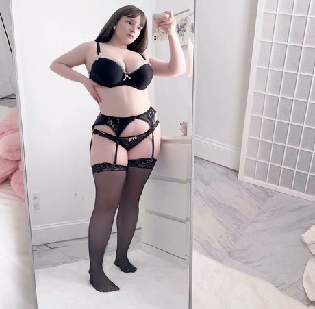 emidoll pornstar sex pics