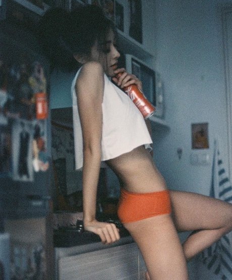 BunnyMutmai model art photos