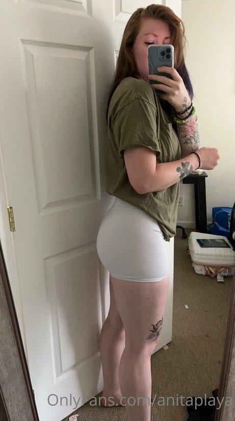 Anita Playa porn model photos