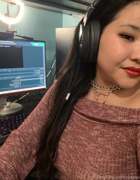 suezuu star nudes images