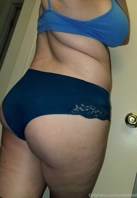 unklothed hd pornstar pics