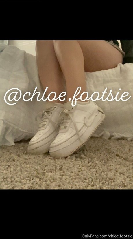 kayla footsie star beautiful galleries